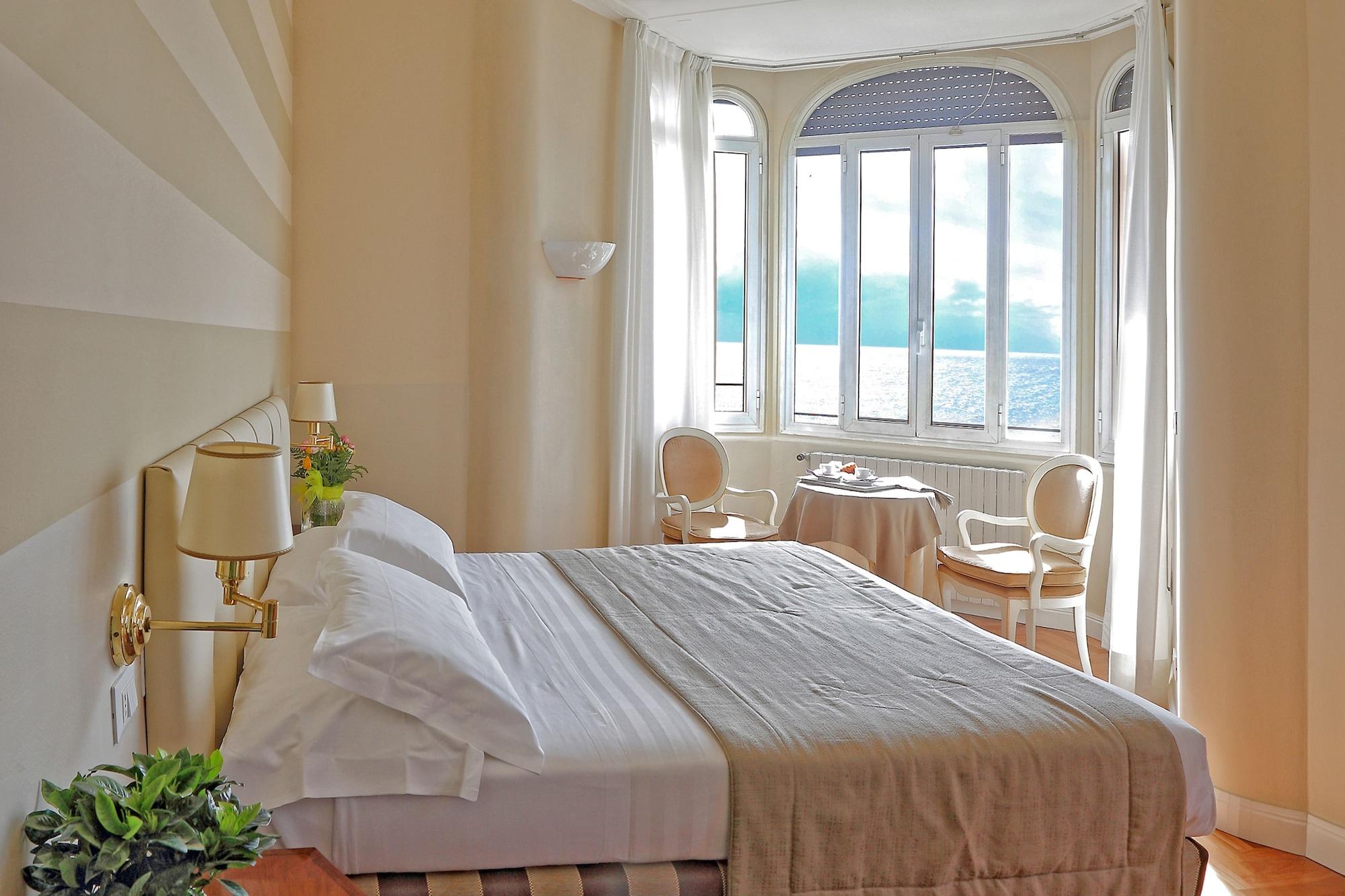 Lolli Palace Hotel 3*