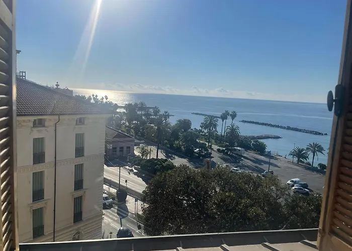 Lolli Palace Hotel