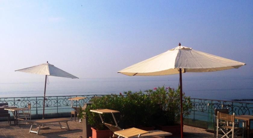Lolli Palace Hotel 3*